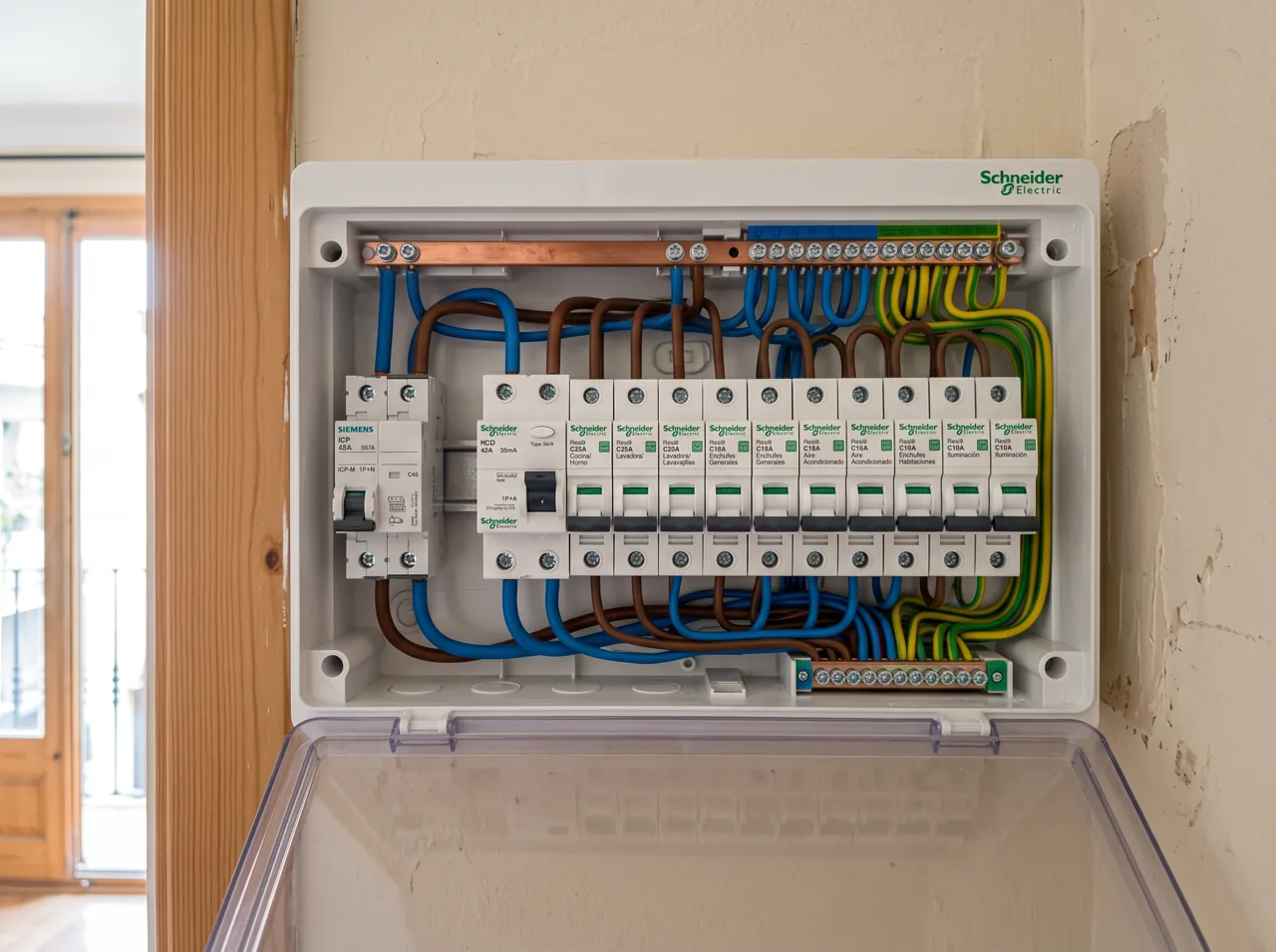 Instalación de un cuadro eléctrico nuevo en una vivienda de Rubí